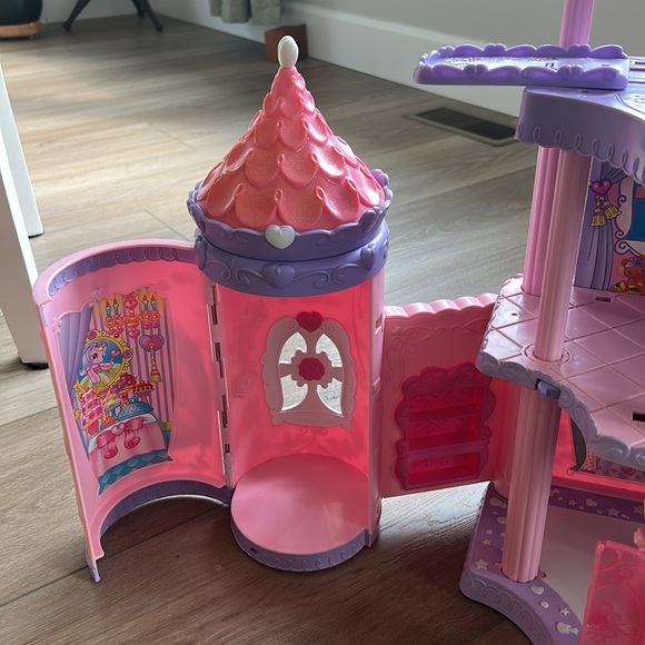 Vintage 2005 My Little Pony Castle - Picture 4 of 11